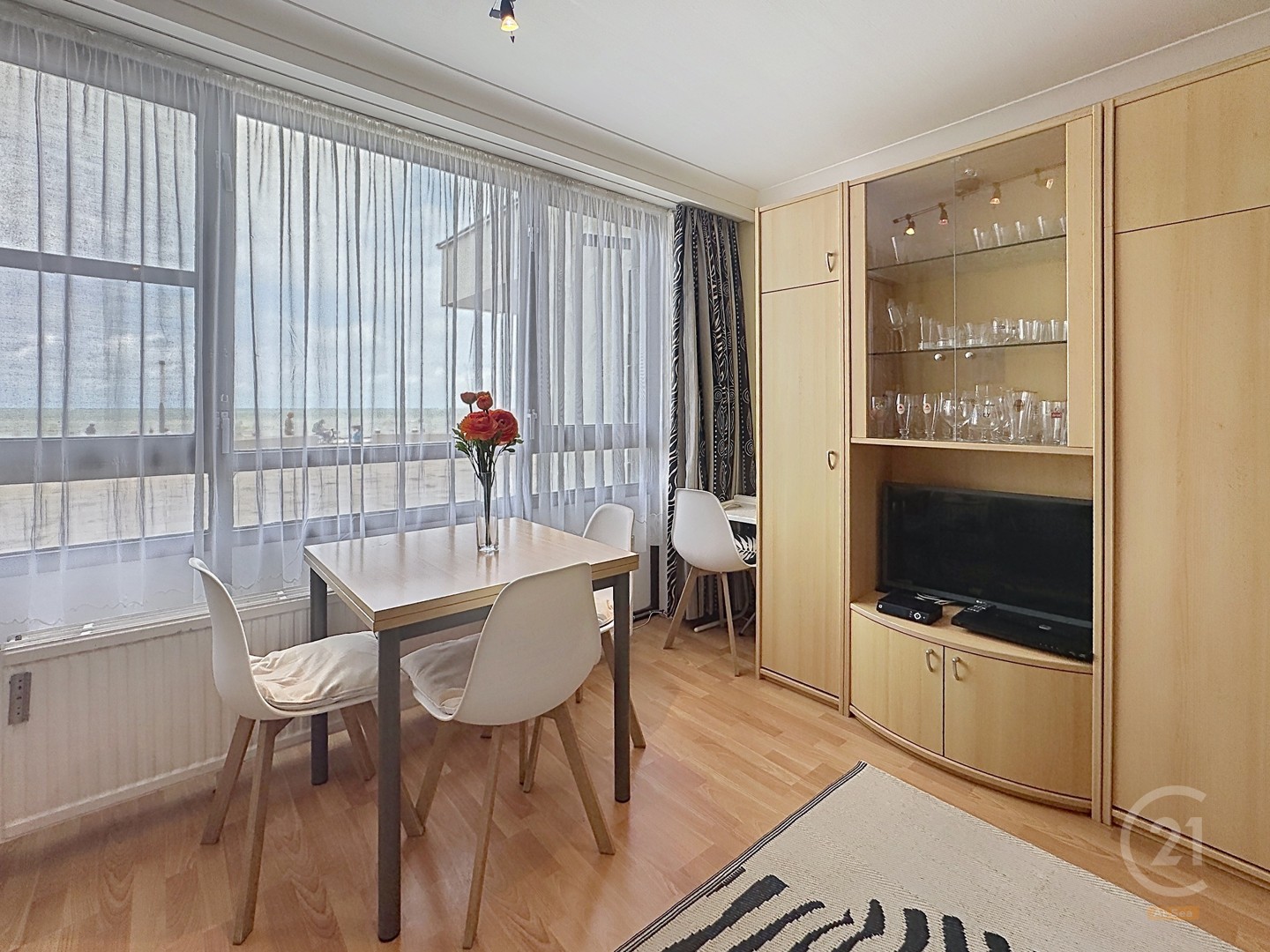 Gelijkvloers appartement in Residentie Royal Palace, Oostende - foto 4