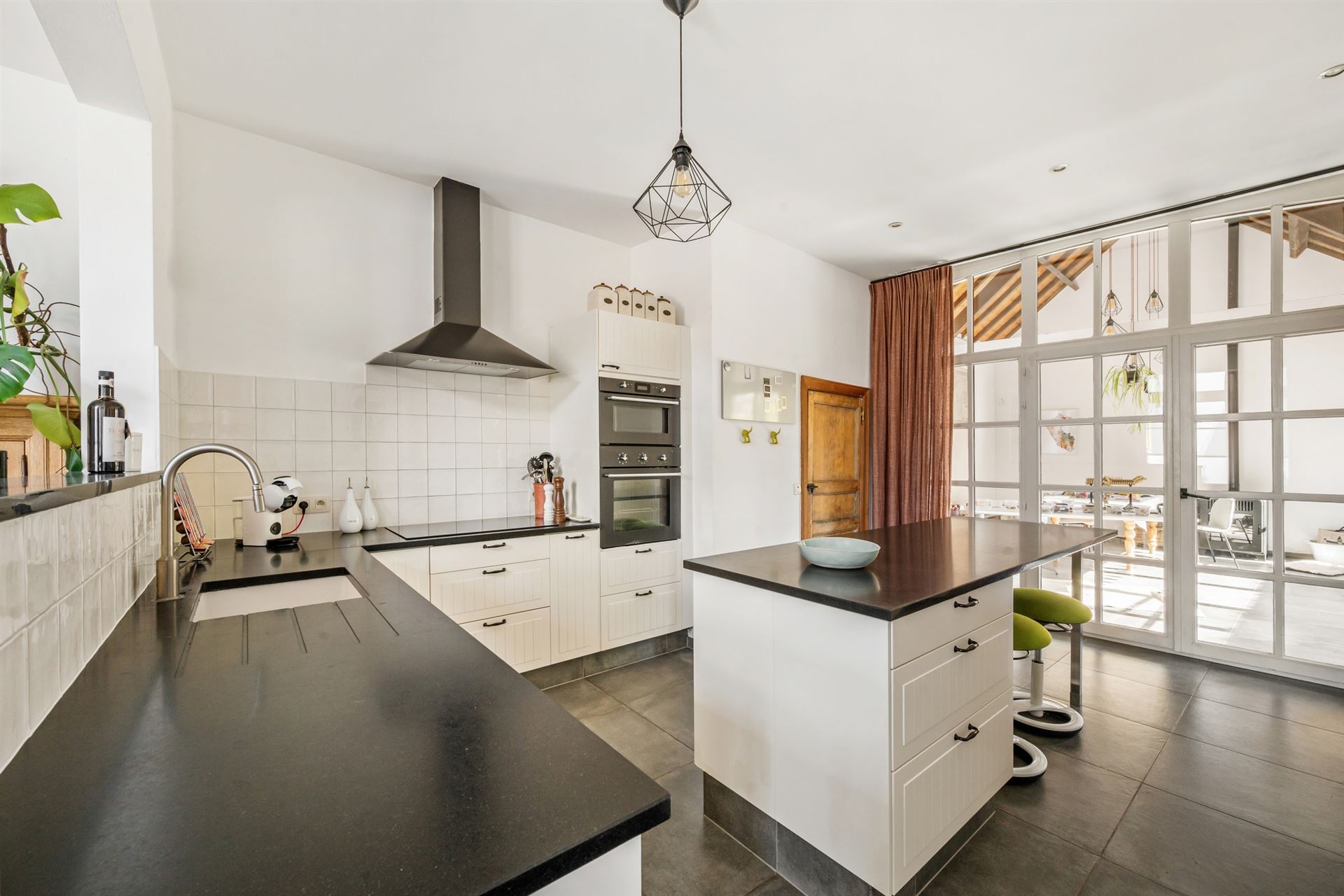 Riante herenwoning met afz. casco nieuwbouw te Oudenaarde - foto 4