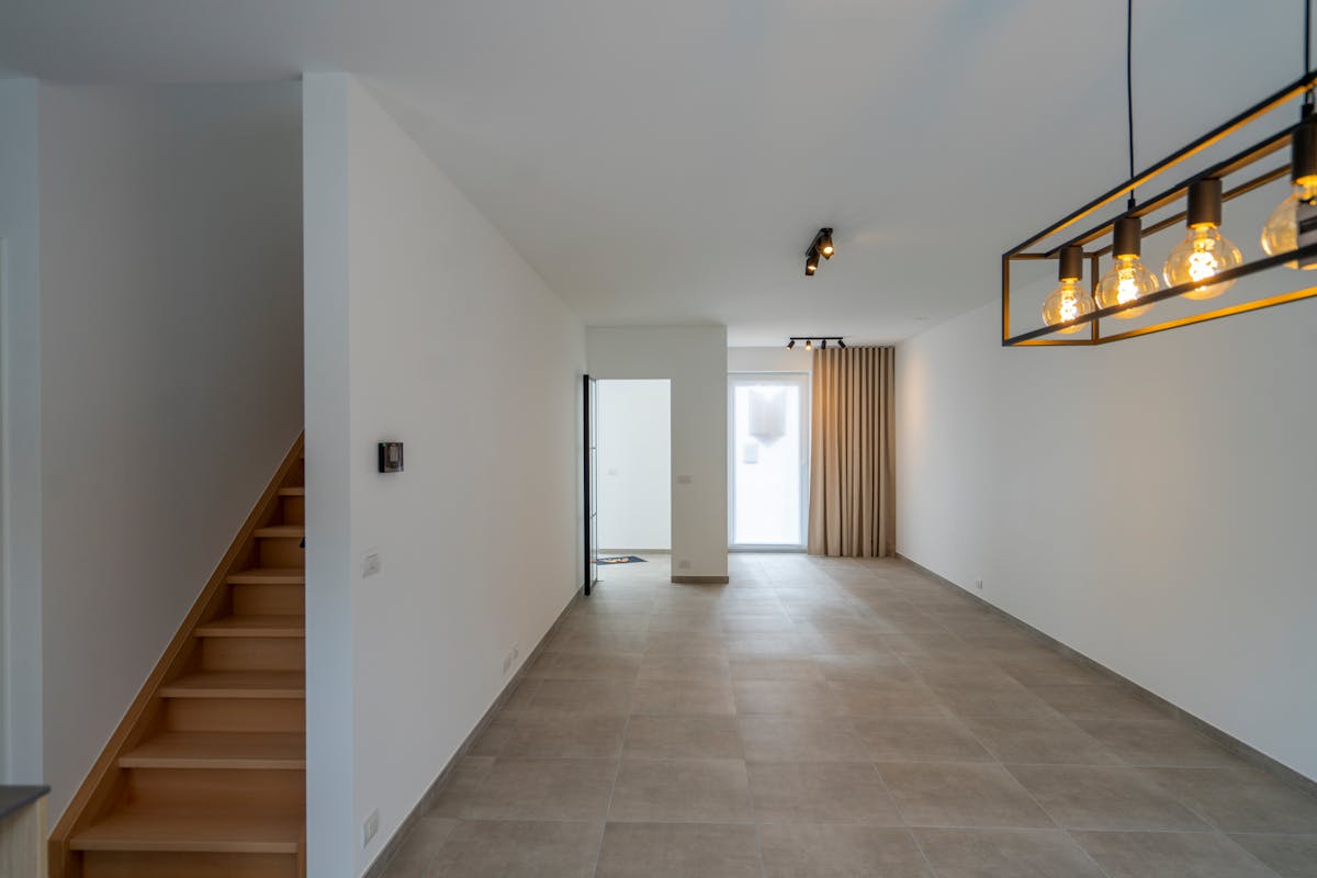  Nieuwbouwwoning met 3 kamers &amp; garage te huur in Kortrijk - foto 4