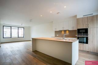 Two beautifully renovated apartments at 'Den Bell'!For more info or a visit email vv@clissenimmo.beIn this centrally located building, near the...