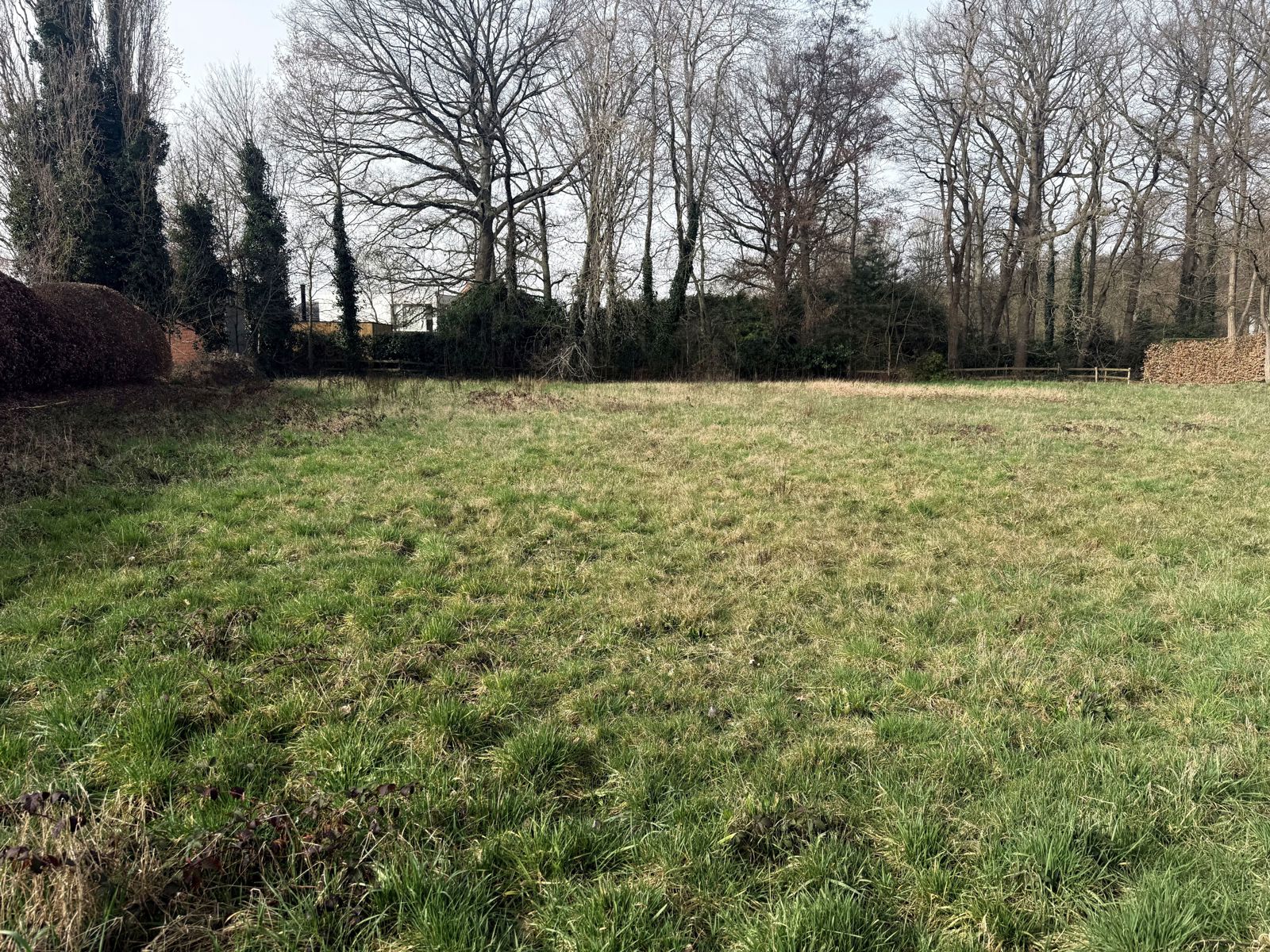 BOUWGROND OP 2147M² - foto 3