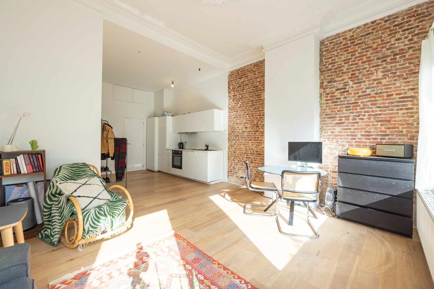 Instapklaar en energiezuinig appartement (EPC B) nabij Park Spoor Noord boordevol charme! - foto 3