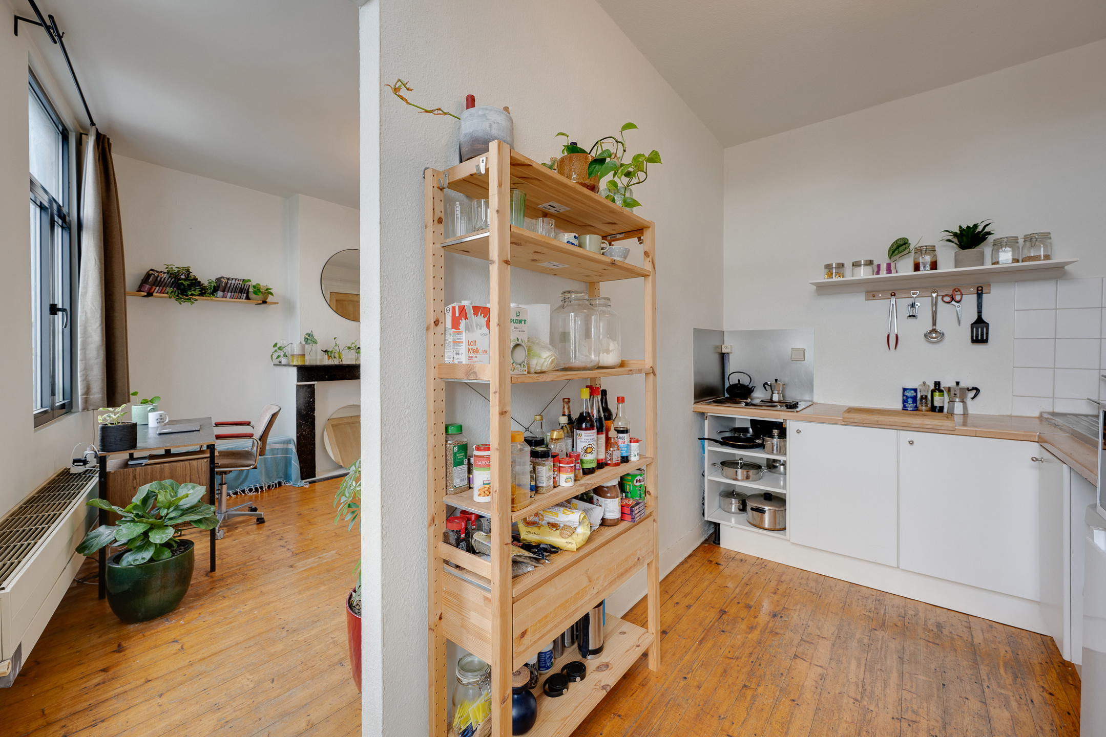 Een appartement met ziel, licht en onverwachte ruimte - foto 5