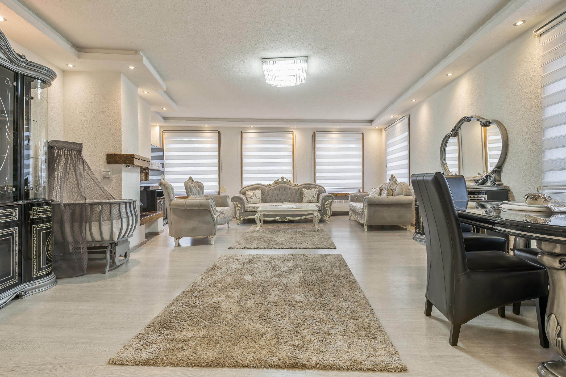 Commercial à vendre à Saint-Nicolas avec 4 chambres - photo 2