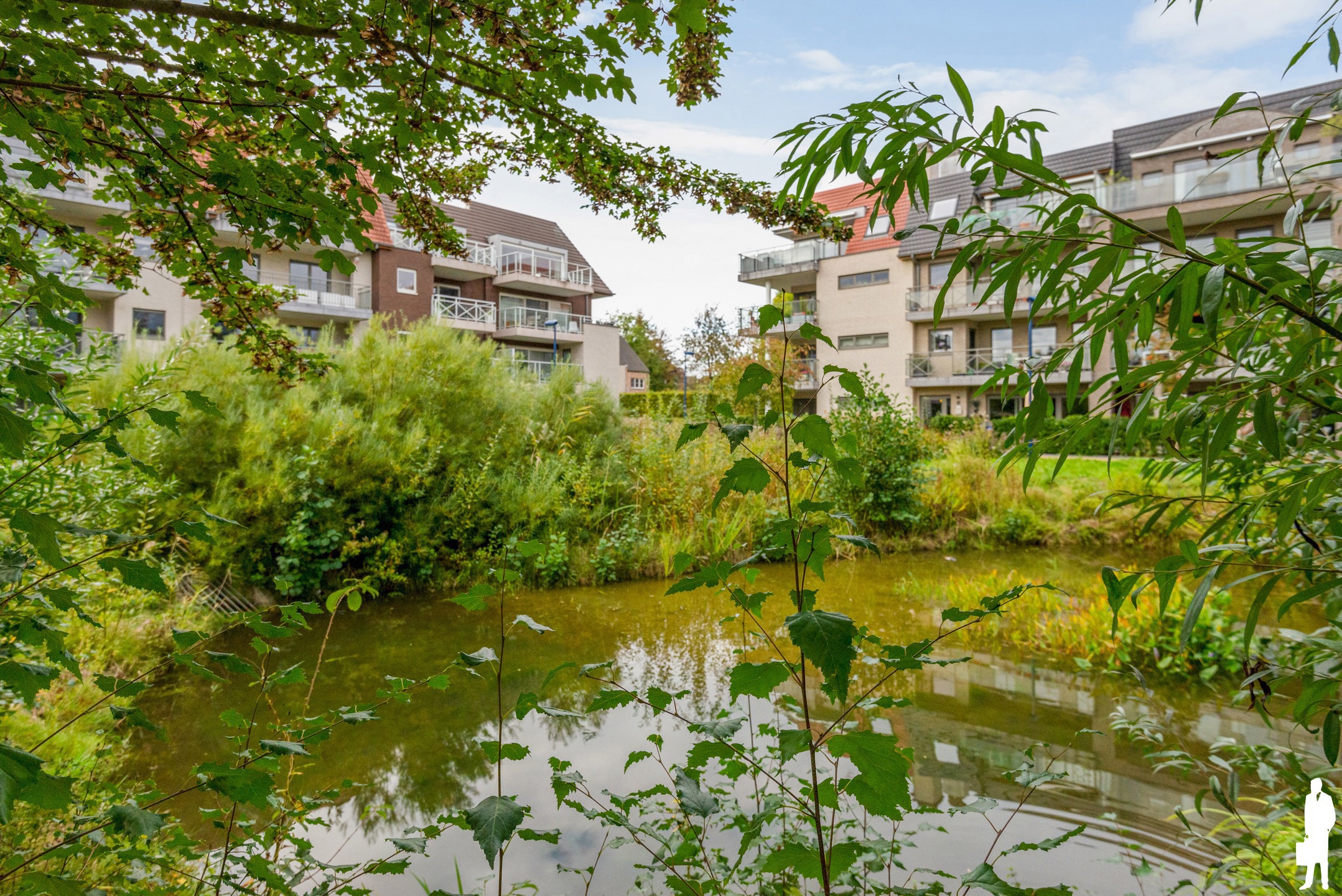 Modern appartement met 3 slaapkamers, terras en staanplaats - foto 1