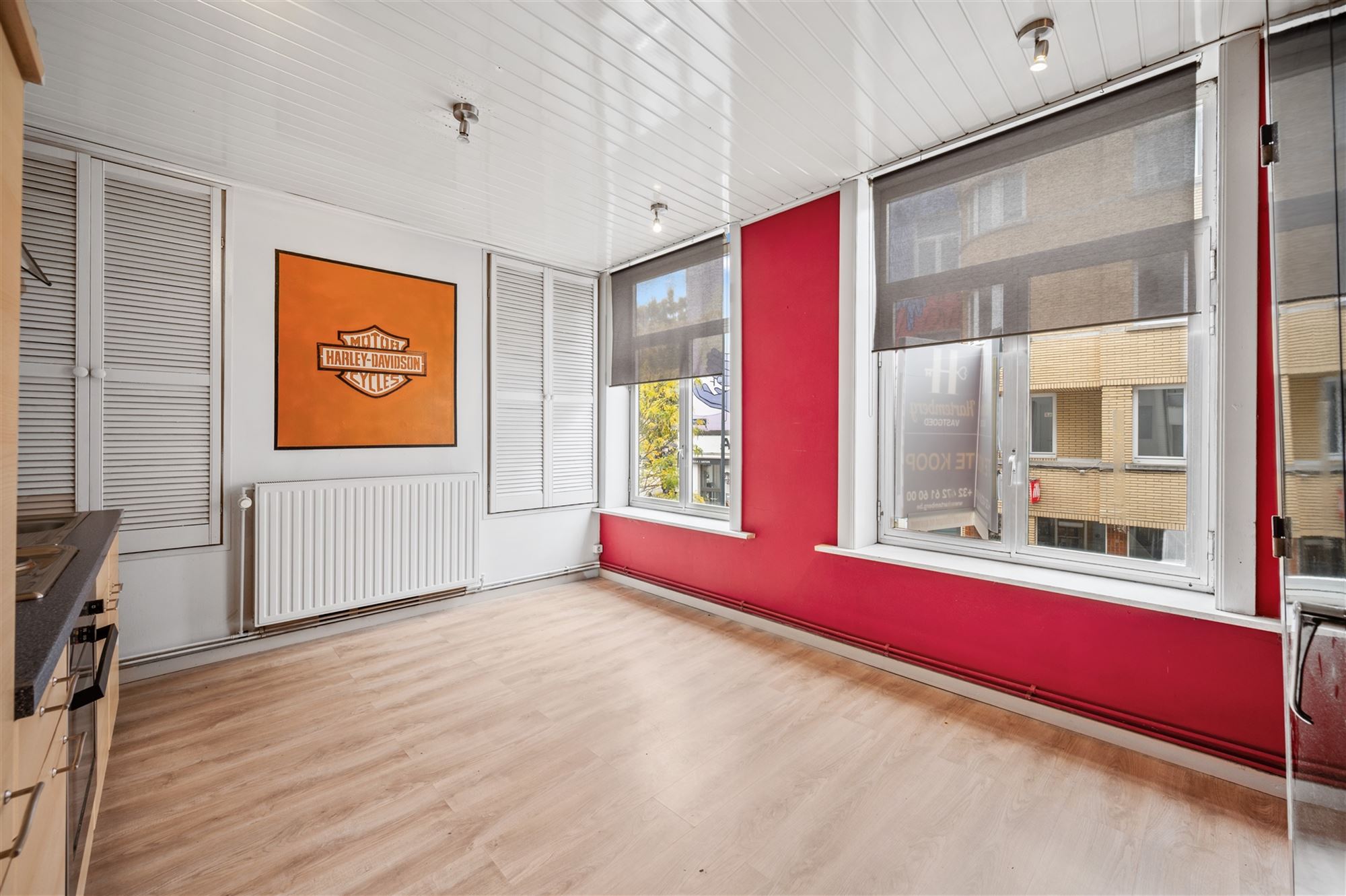 Retail Space with Apartment - photo 4