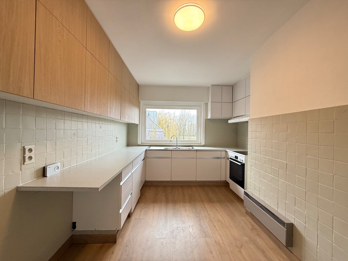 Appartement met drie kamers en garage te koop in Ieper - foto 5