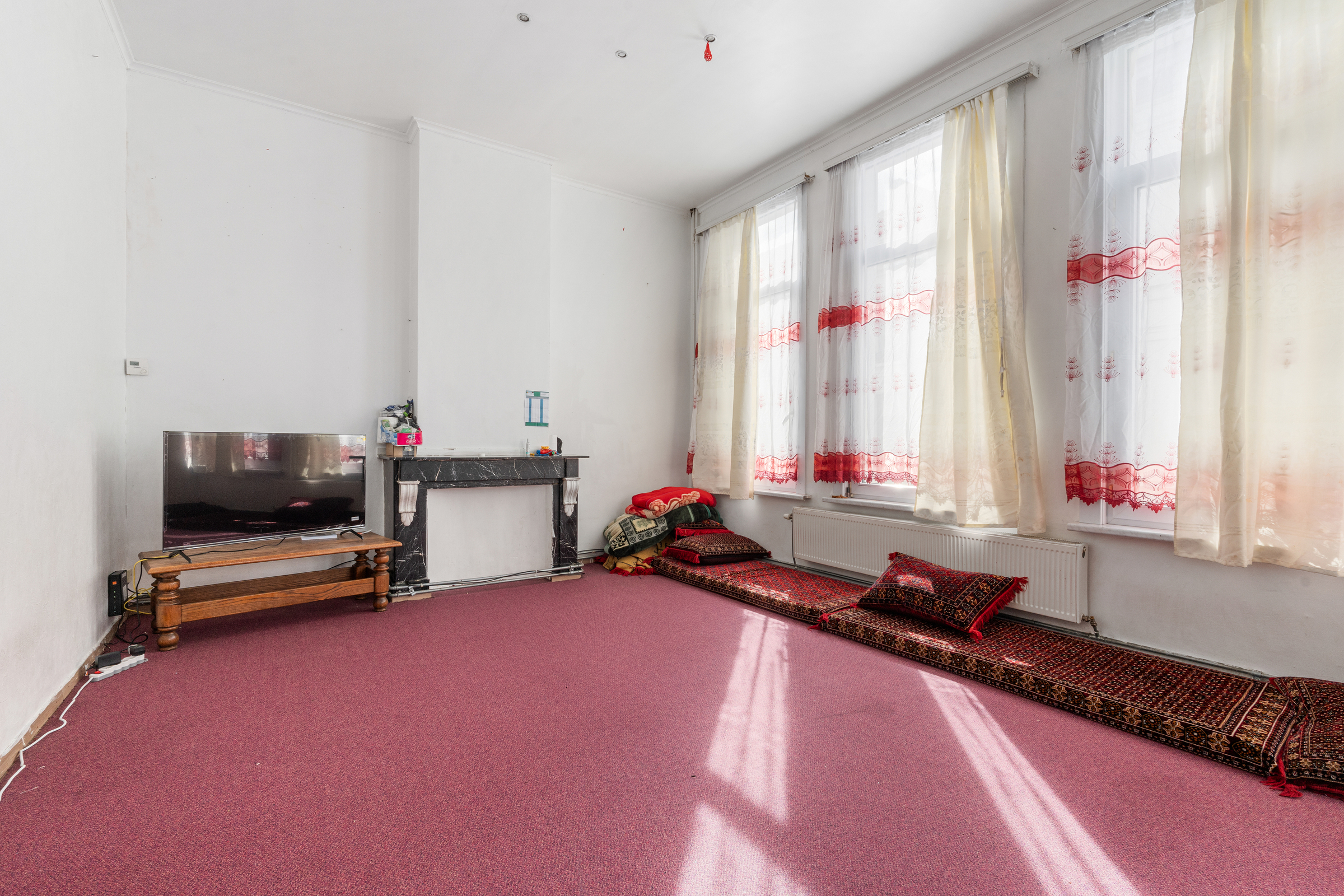 te renoveren woning met handelsruimte in Antwerpen - foto 3