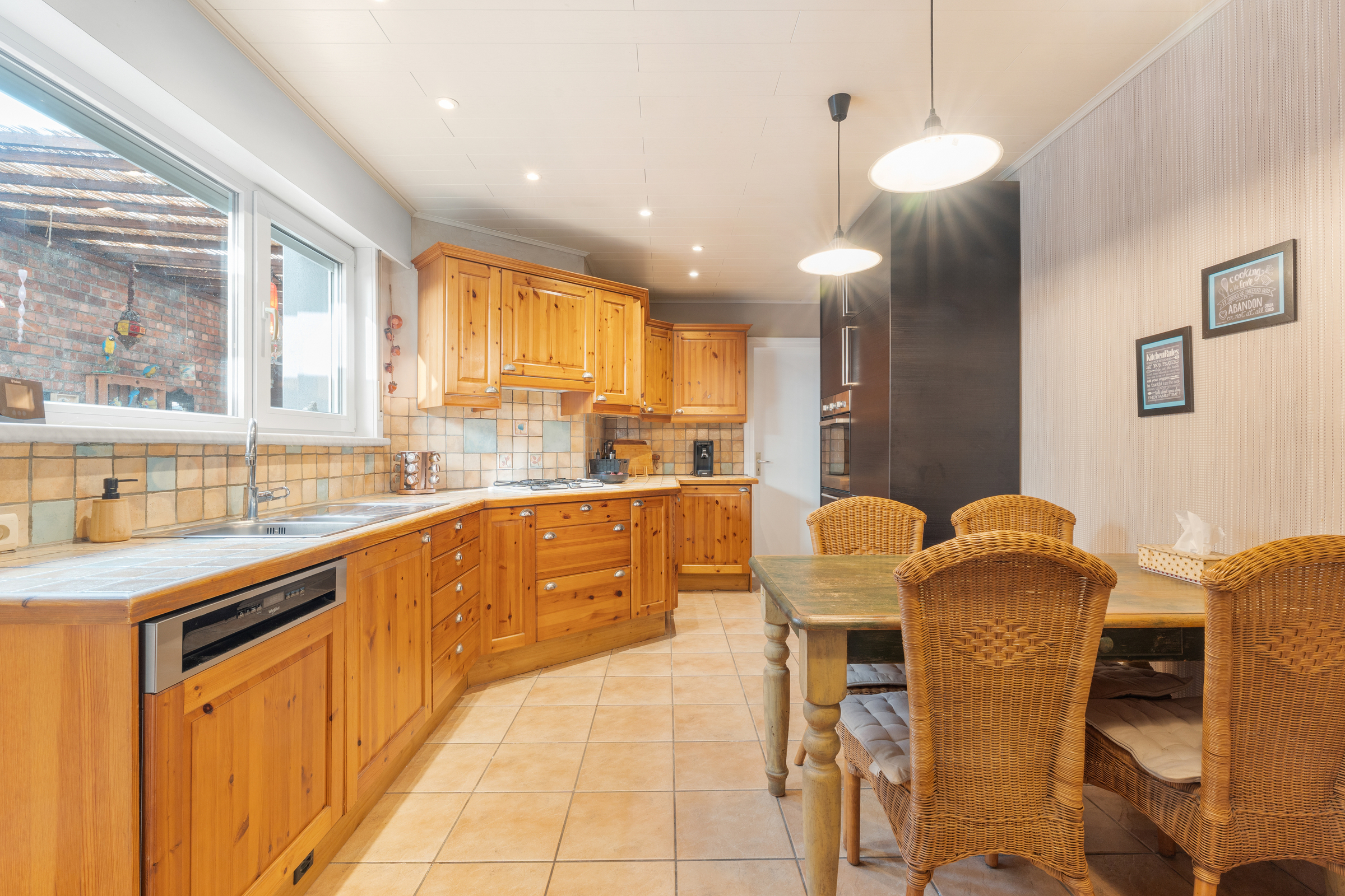 KARAKTERVOLLE HERENWONING MET 4 SLAAPKAMERS EN GARAGE - foto 5