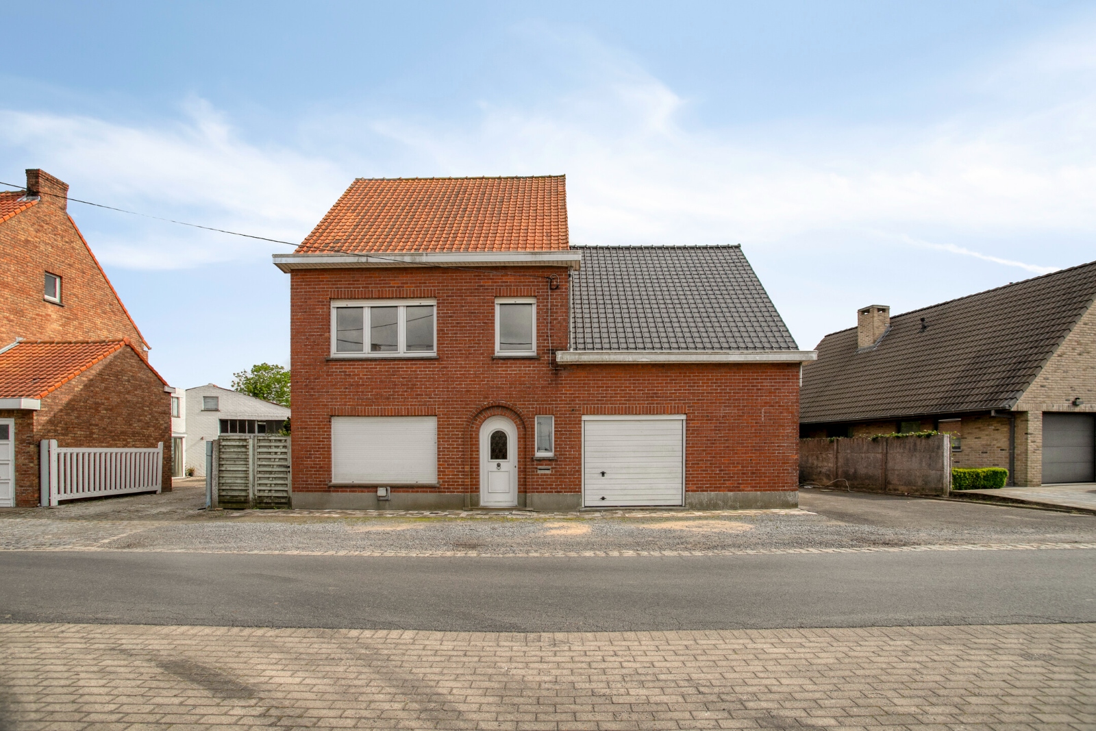 House for sale in Ichtegem with 3 bedrooms - photo 1
