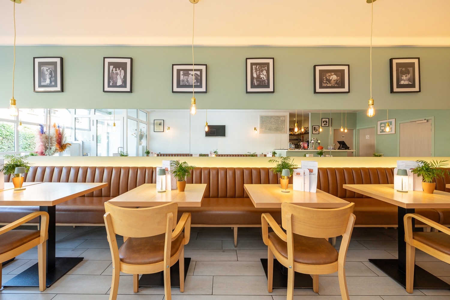 Multifunctioneel handelsgelijkvloers / kantoorruimte - foto 4