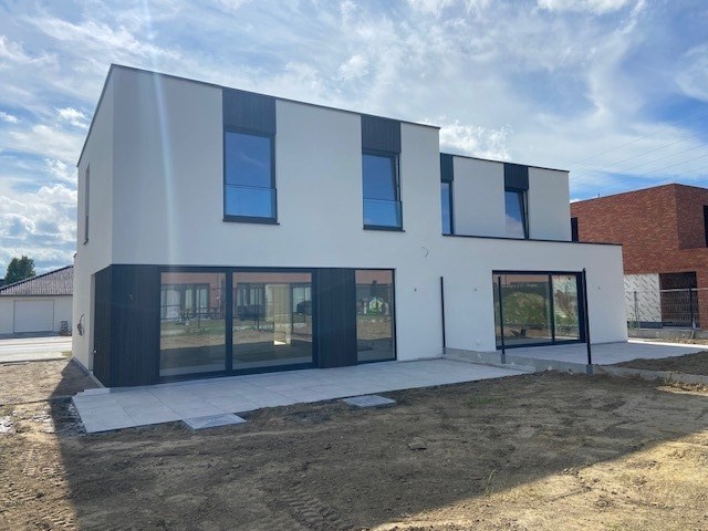 Maison à louer à Roulers avec 3 chambres - photo 3