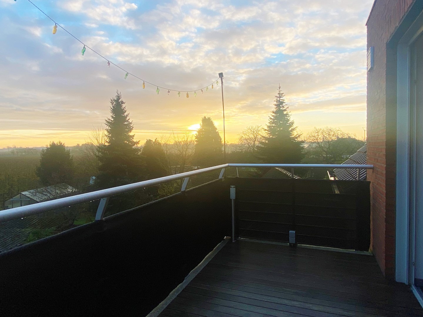 RUIM APPARTEMENT MET 3 SLPKS EN GARAGEBOX IN HARTJE WAKKEN - foto 5