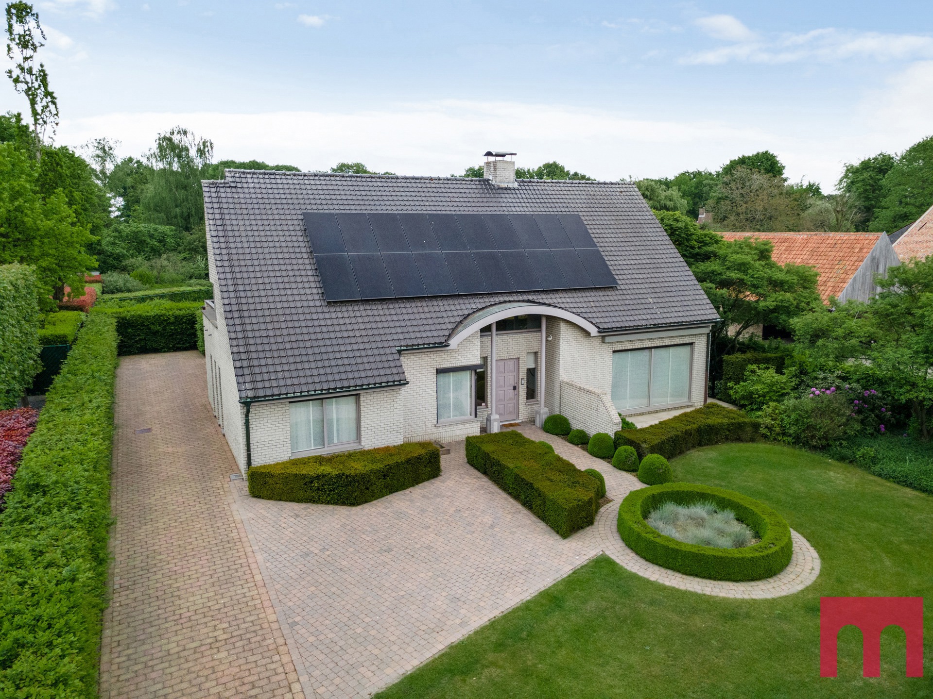 Riante villa op groot perceel in een residentiële  omgeving - foto 2