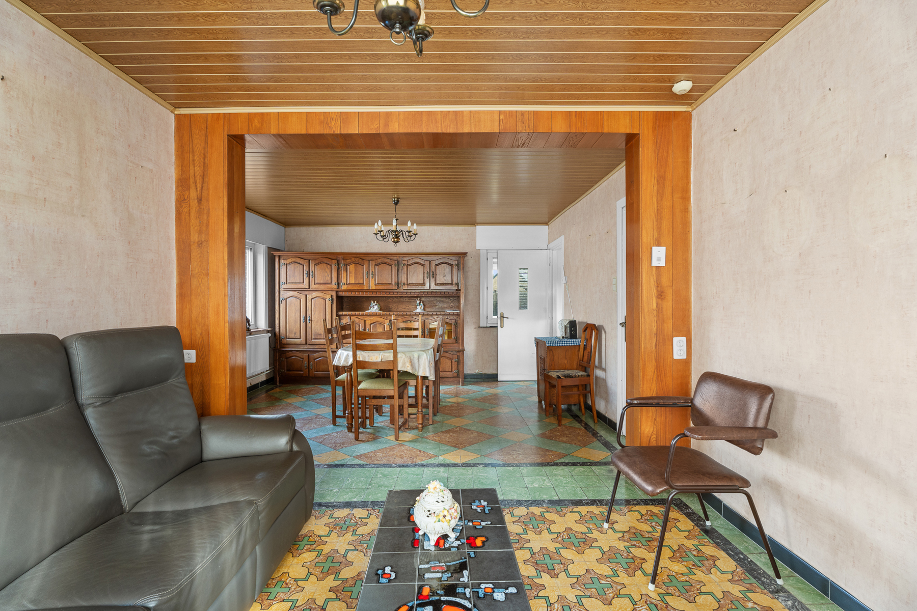 Alleenstaande gezinswoning met tuin en potentieel in Torhout - foto 5