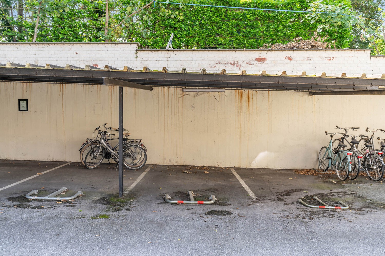 Achterin gelegen, overdekte en van de straat afgesloten autostaanplaats te centrum Leuven! - photo 3