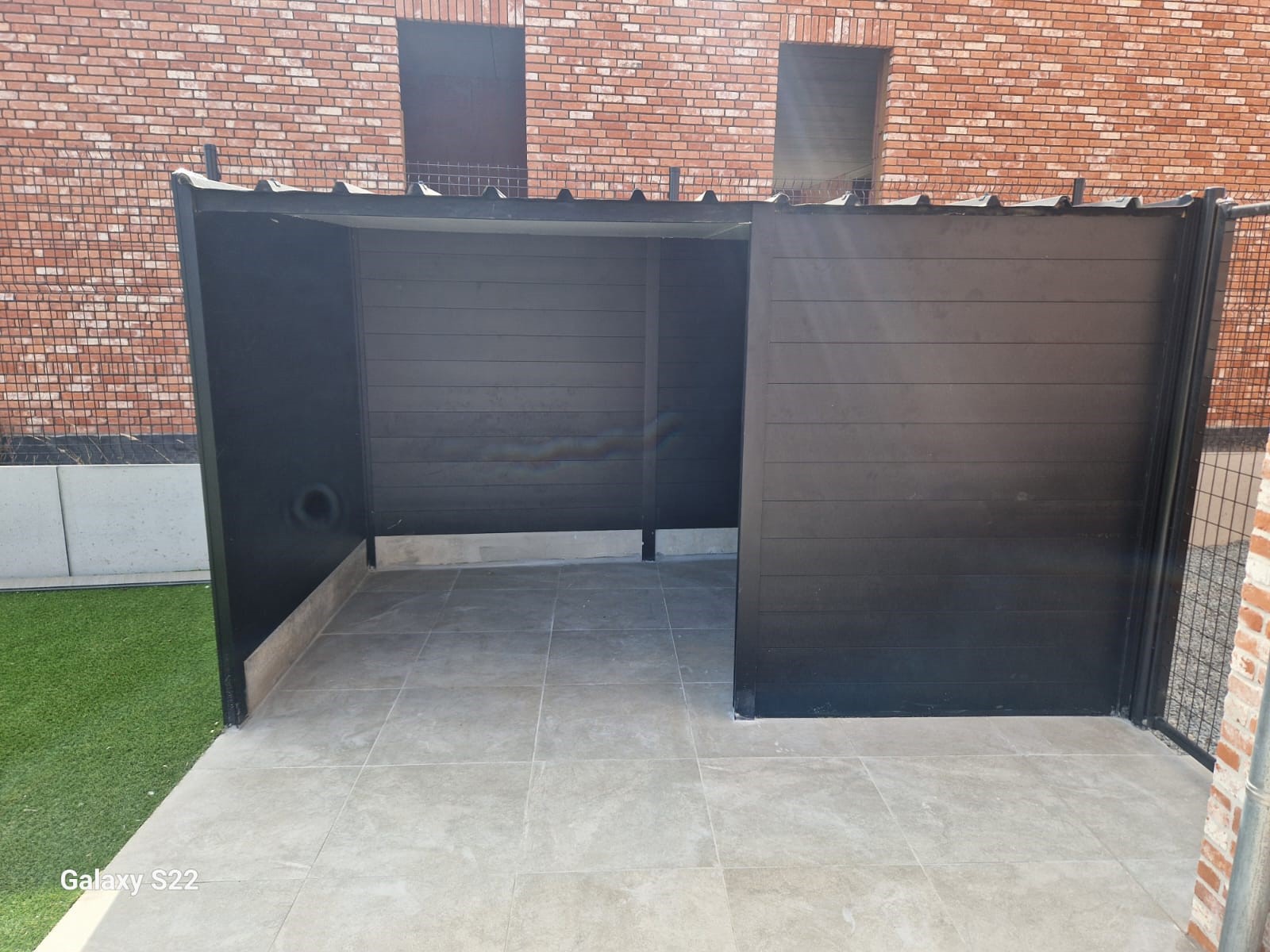 Instapklare energiezuinige woning met 3 slaapkamers op een rustige ligging langs het Kanaal Gent-Brugge - foto 4