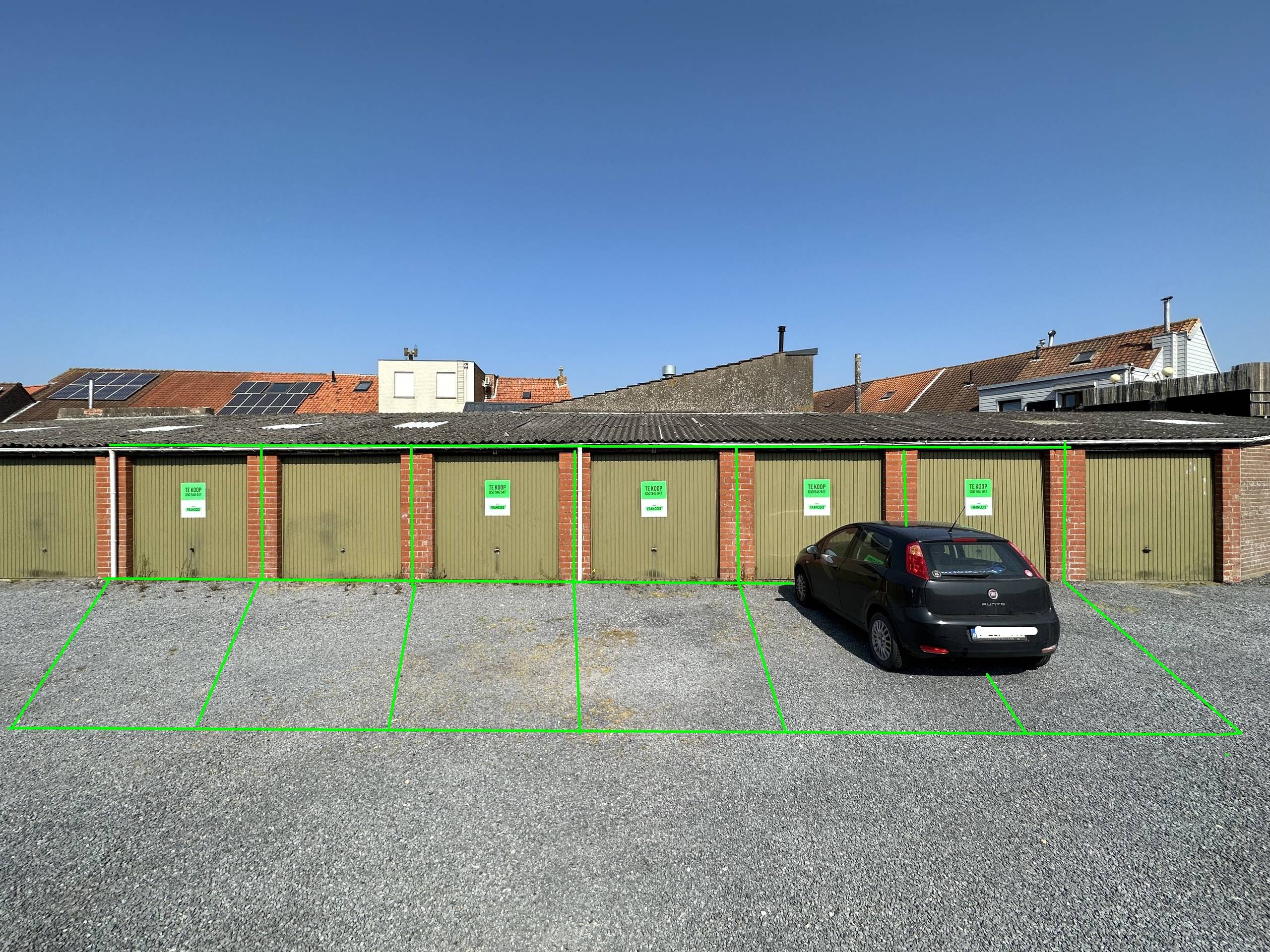 Garage met vooraanliggende staanplaats nabij het centrum in Blankenberge - foto 4