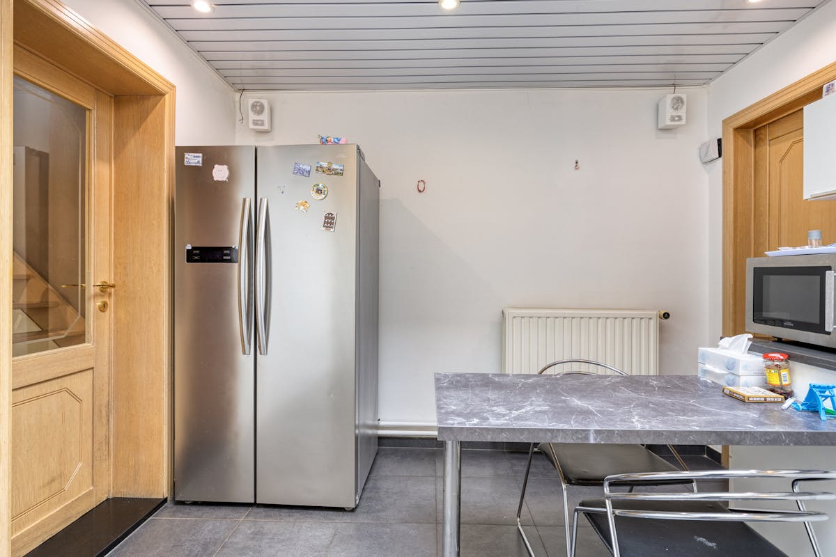 Huis te koop met 2 slaapkamers, terras en inpandige garage - foto 5