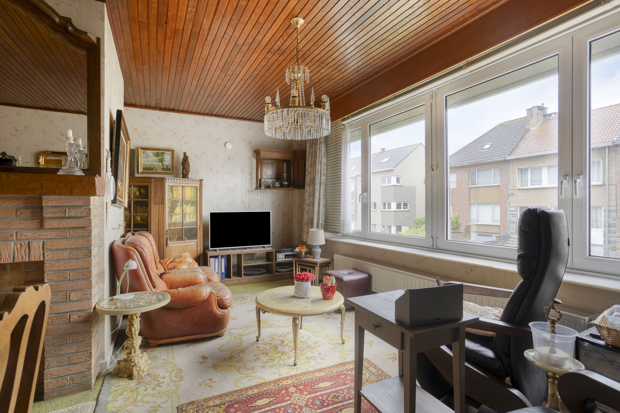 Ruime bel-etagewoning met tuin op centrale ligging - foto 4