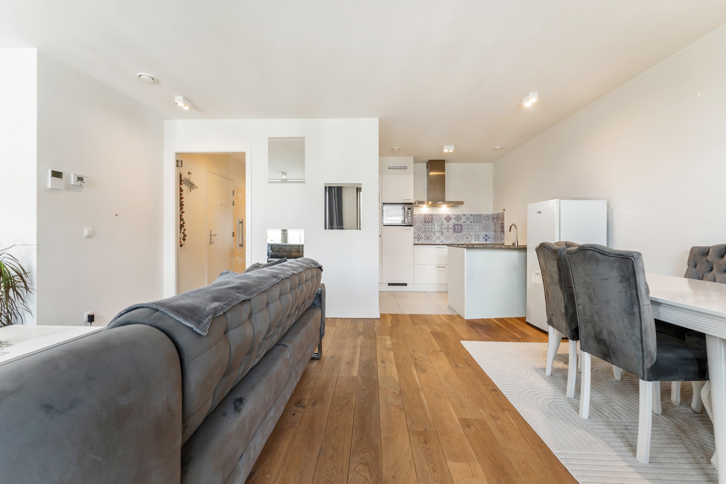 Appartement met 2 slaapkamers en ruim terras - foto 5