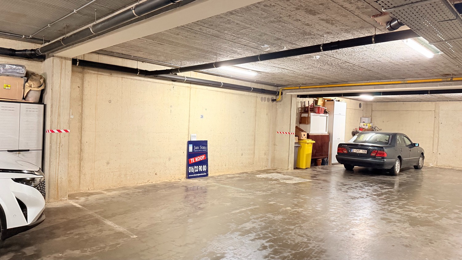2 staanplaatsen beschikbaar: Veilig parkeren aan scherpe prijs - foto 3