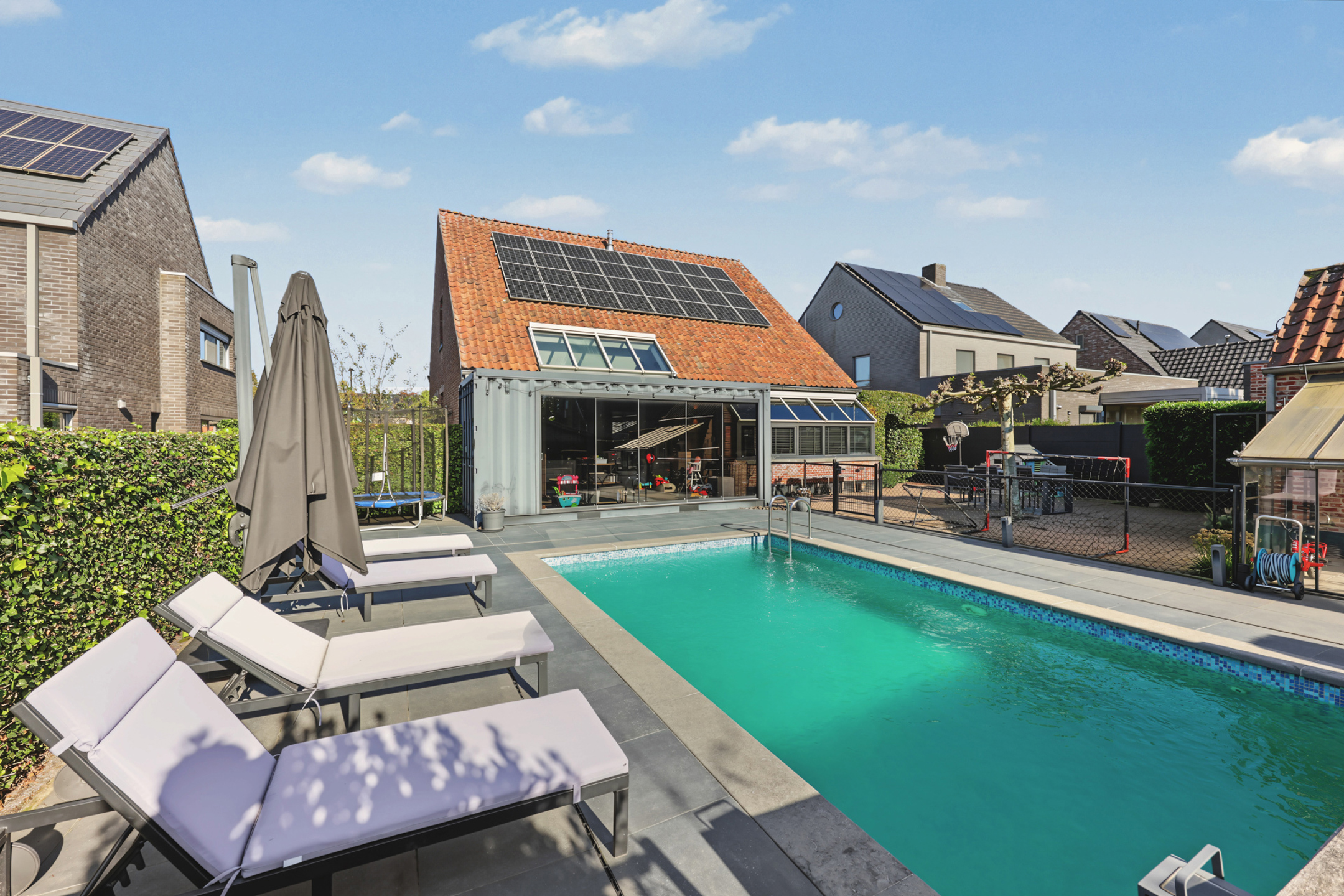 Charmante woning met 3 slpks en zwembad. Epc-label: B - foto 5