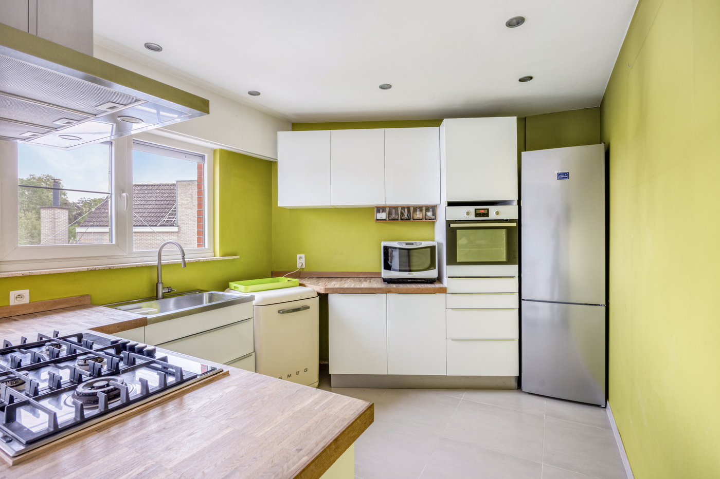 Ruime woning met 3 slaapkamers, garage en tuin - foto 5