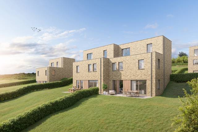 Project te koop in Court-Saint-Etienne