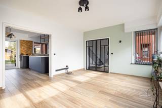 Te Koop: Ruime Halfopen Bebouwing Kloosterbunder 11, PuursDeze stijlvolle en ruime woning is perfect voor wie op zoek is naar ruimte, comfort en een...