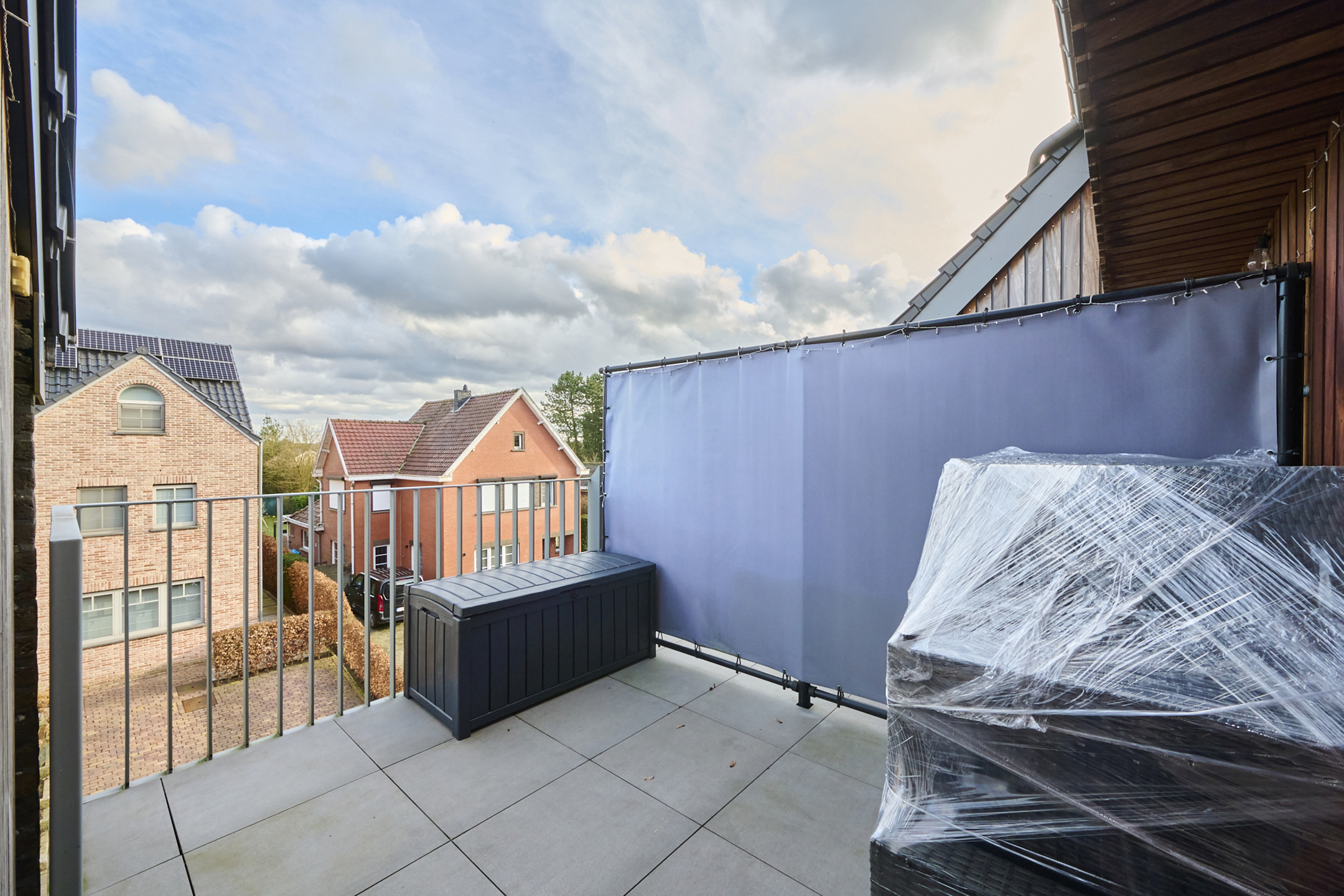 Recent en ruim duplex appartement + 2 terrassen + 2 parkings - foto 5