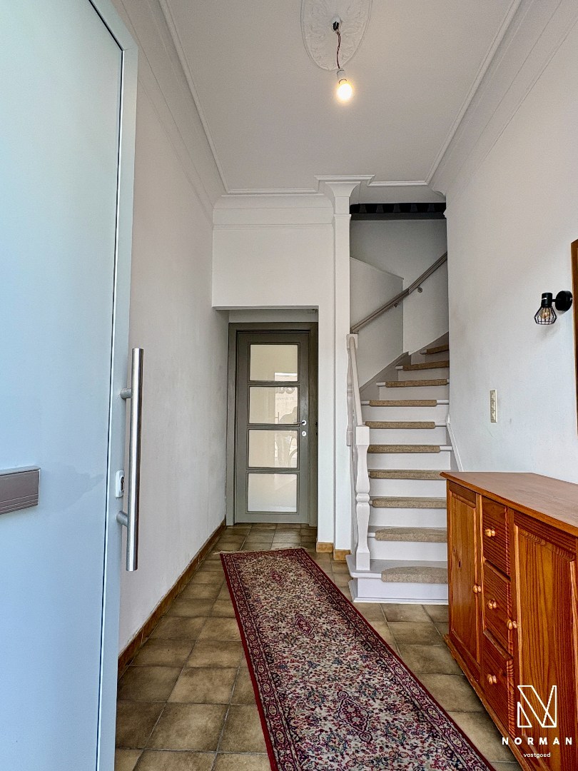 Gezinswoning met 4 slaapkamers, garage én tuin te koop in centrum Kuurne! - foto 5