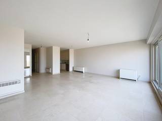 🏖️ Te Huur: Prachtig appartement aan de duinen en het strand van Koksijde-Bad 🌊Dit appartement is uitstekend gelegen op de rand van de duinen en...