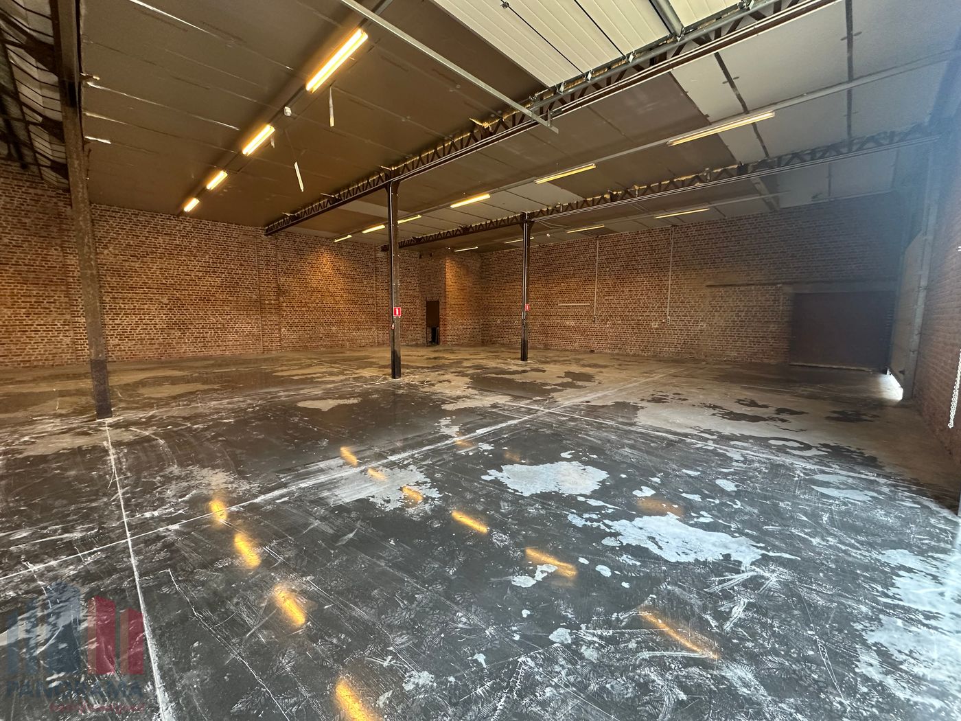 Magazijn te huur - 260 m² in Rumbeke - foto 4