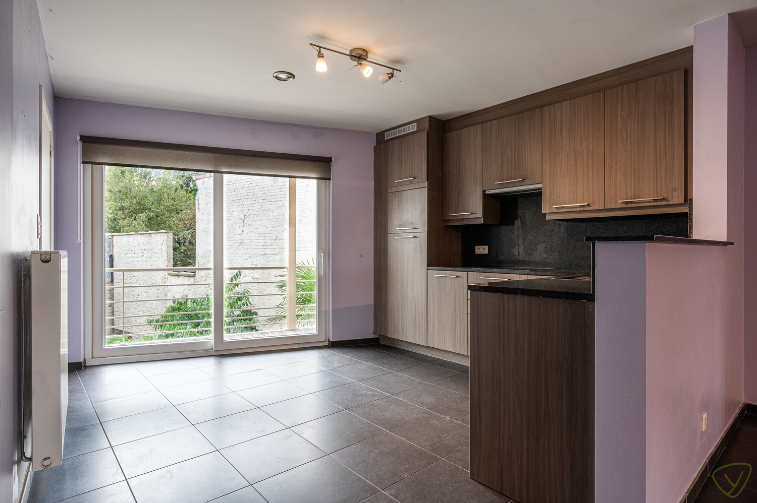 Sfeervol appartement te huur in het hart van Eeklo - foto 4