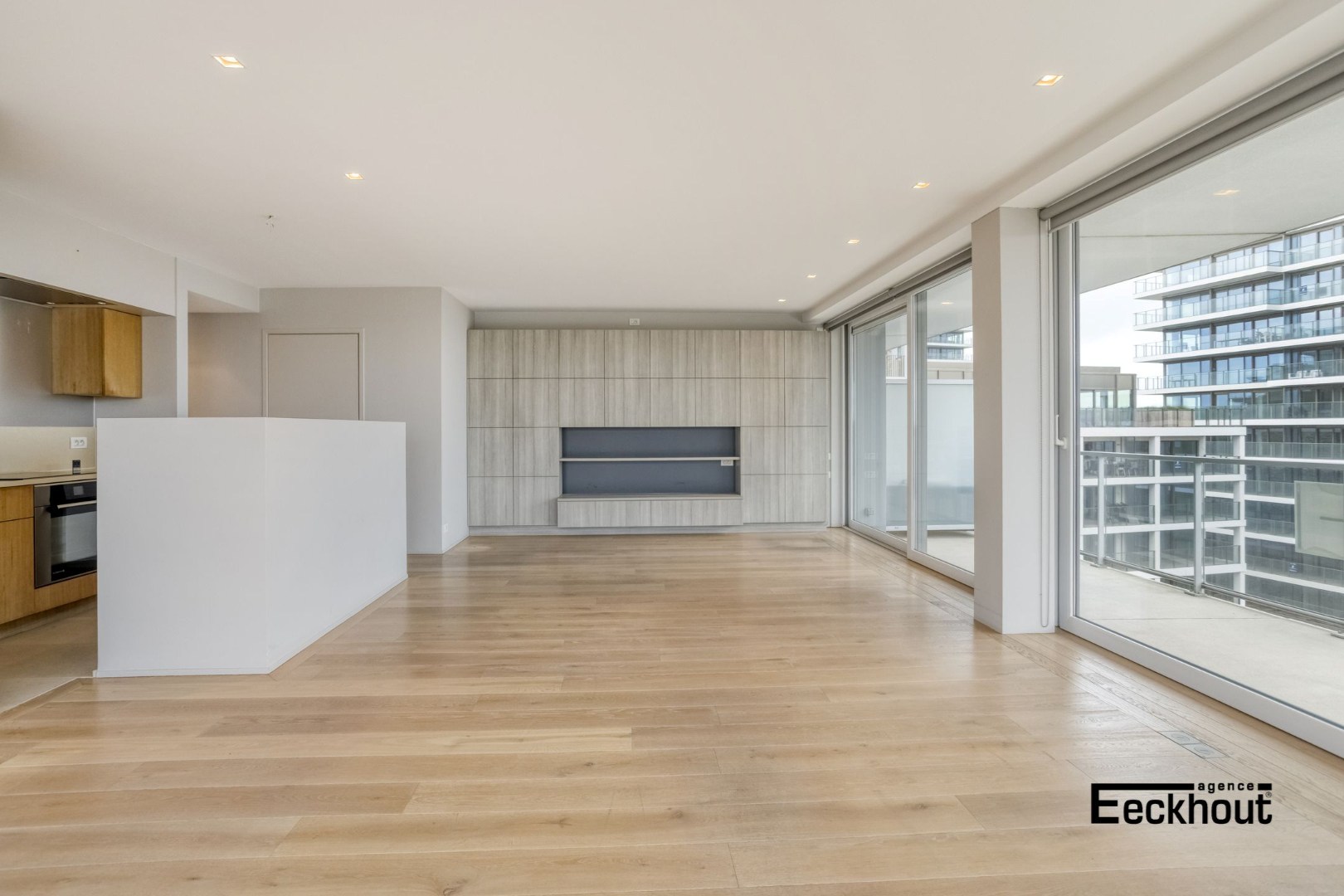 Modern appartement met groot terras en prachtig open zicht in centrum van Oostende - foto 4