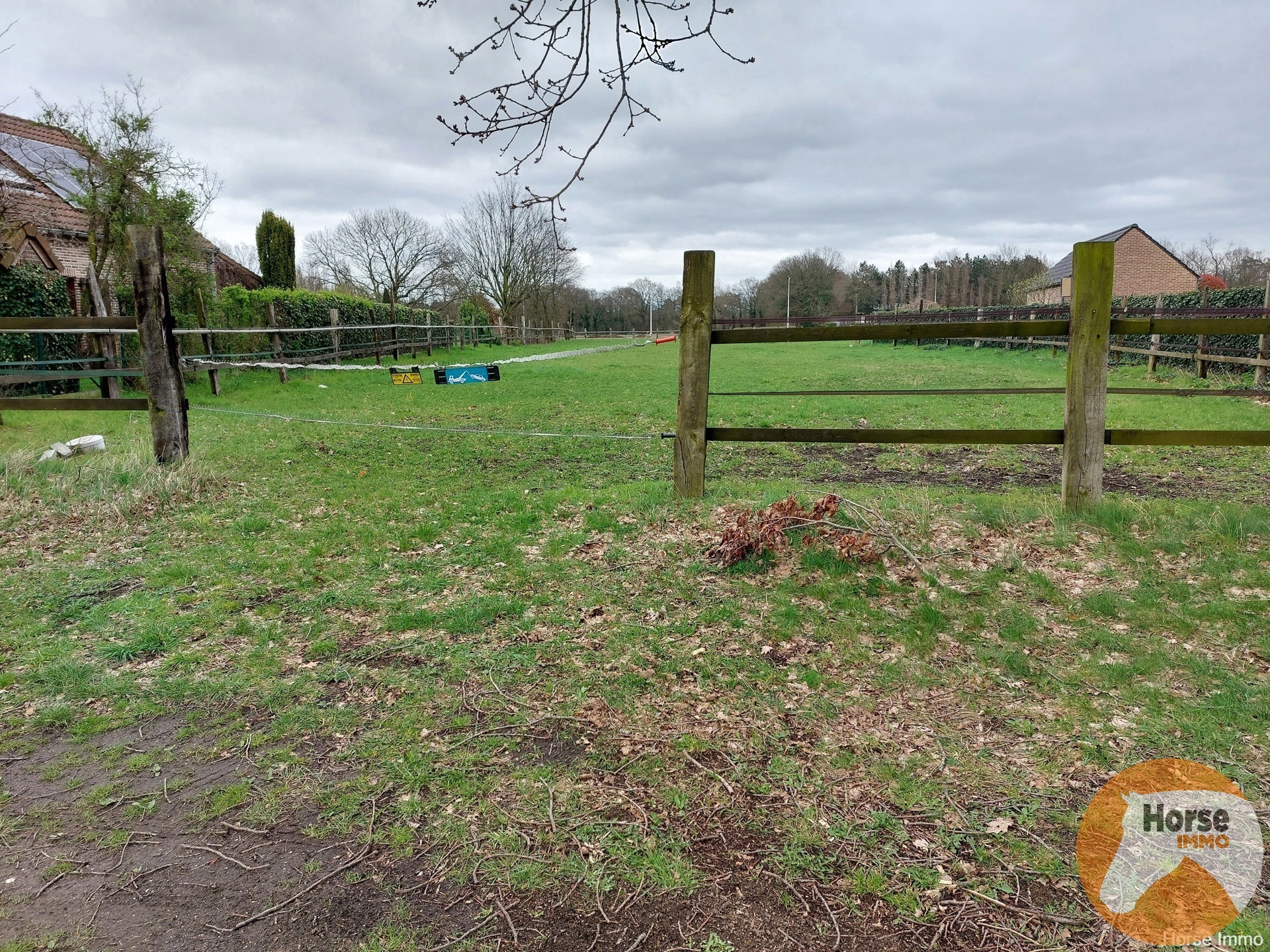 ZONHOVEN - Mooi perceel bouwgrond met achterliggend weiland - foto 3