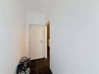 VERRASSEND RUIME RIJWONING OP CENTRALE LIGGING BENT U OP ZOEK NAAR EEN INSTAPKLARE EN ENERGIEZUINIGE WONING MET TAL VAN MOGELIJKHEDEN?DEZE RUIME...