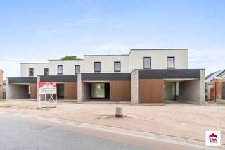 House for sale in Meulebeke
