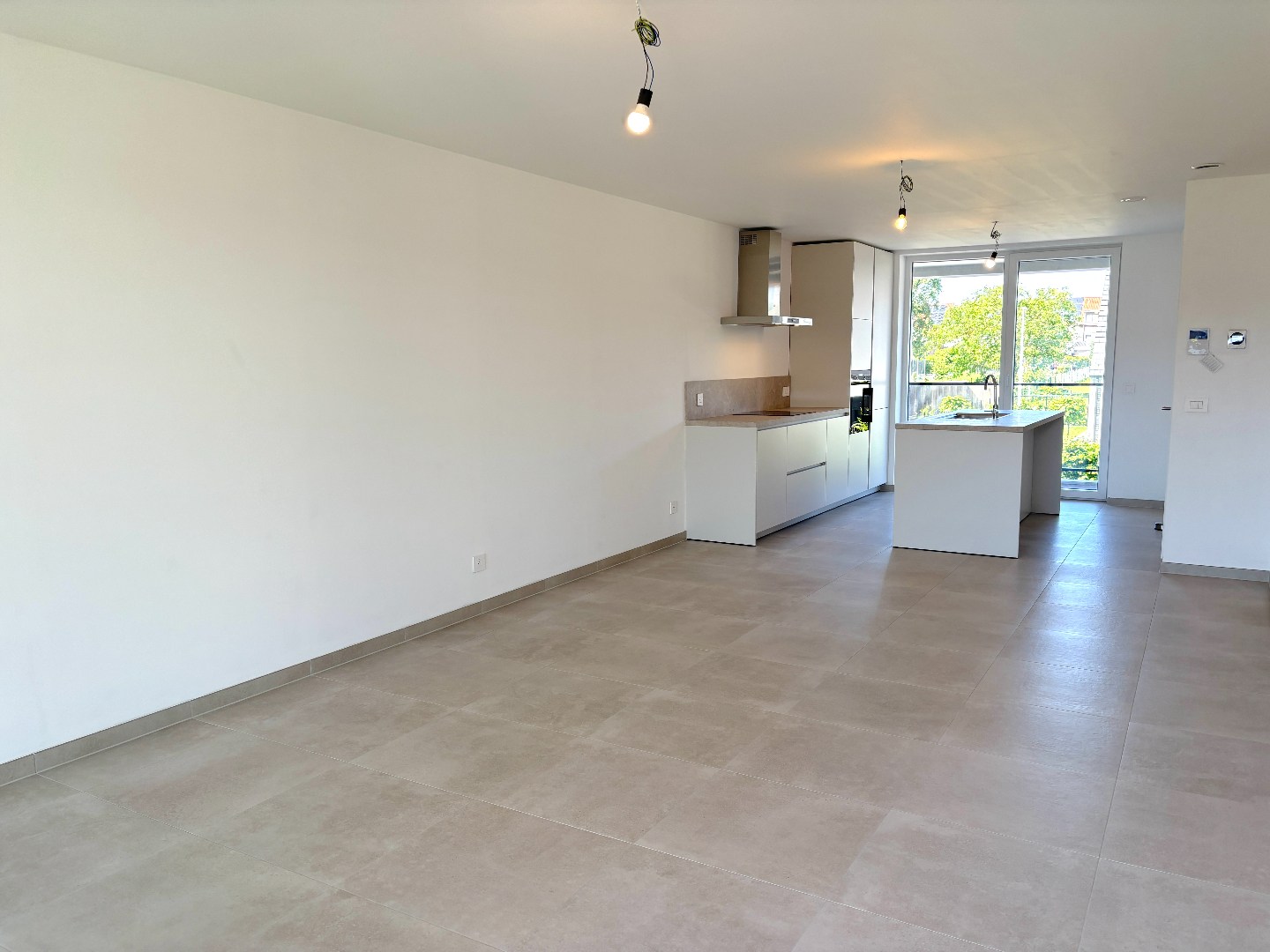 Apartment for rent in Wevelgem with 2 bedrooms - photo 4