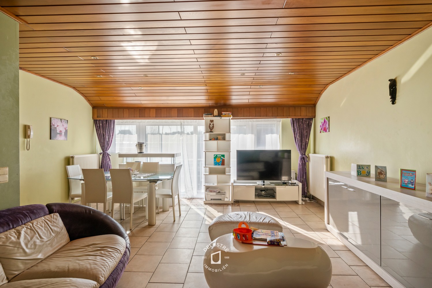 GOED ONDERHOUDEN WONING INCL. 2 GARAGES - foto 4