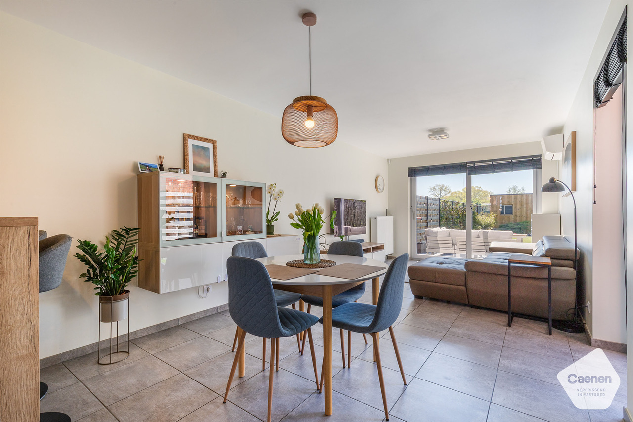 ENERGIEZUINIGE TIJDLOZE RECENTE WONING (BOUWJAAR 2021) MET 4 SLAAPKAMERS EN INPANDIGE GARAGE - foto 4
