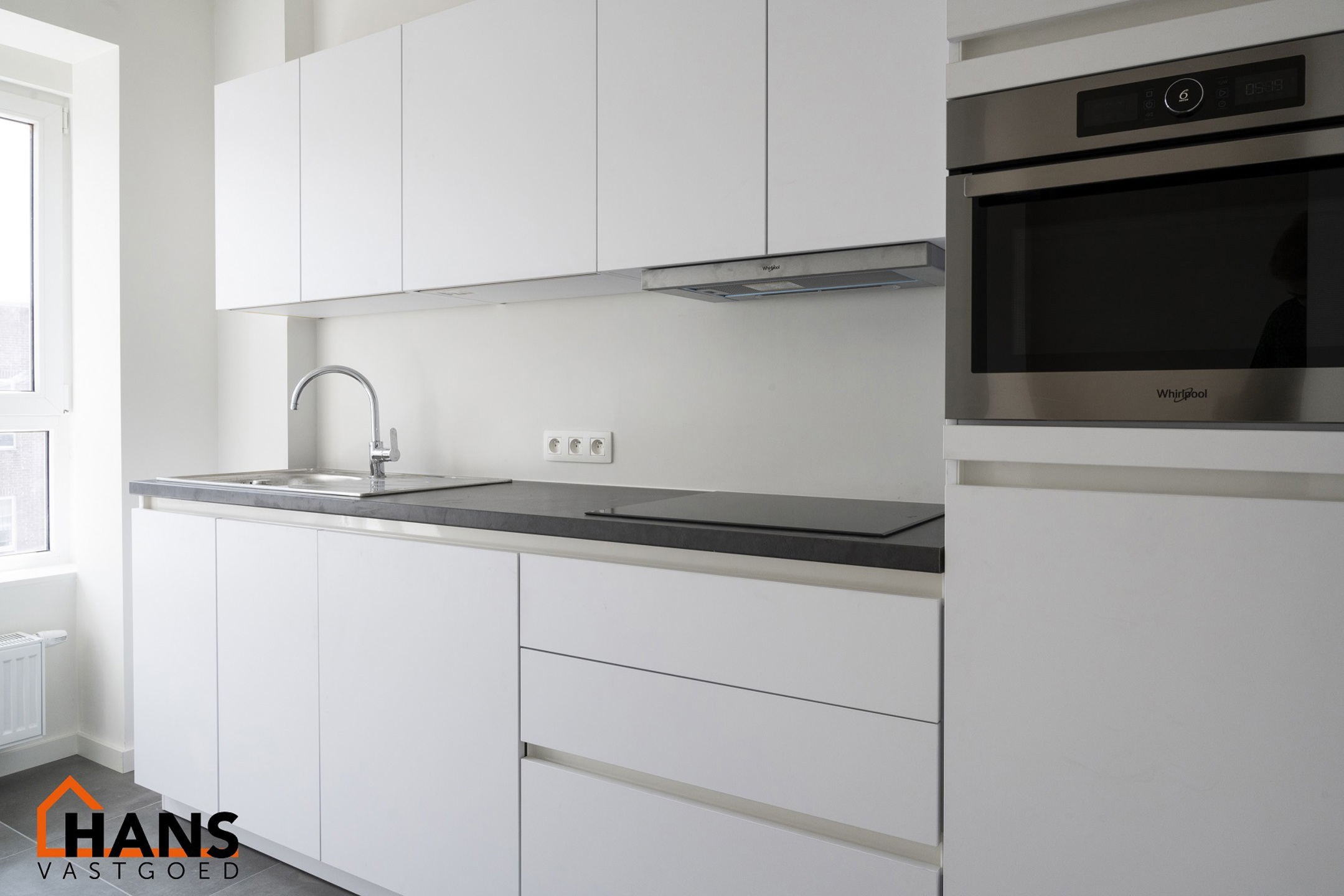 Gerenoveerd appartement - foto 3