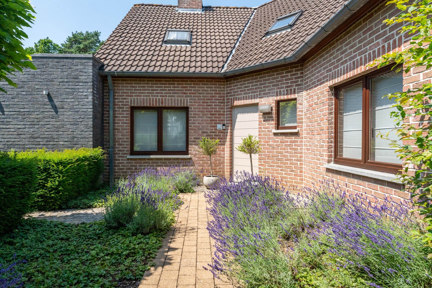 Goed gelegen villa met 4/5 slaapkamers, een bureau, een garage en een mooie tuin op een groene ligging te Kessel-Lo! - foto 2
