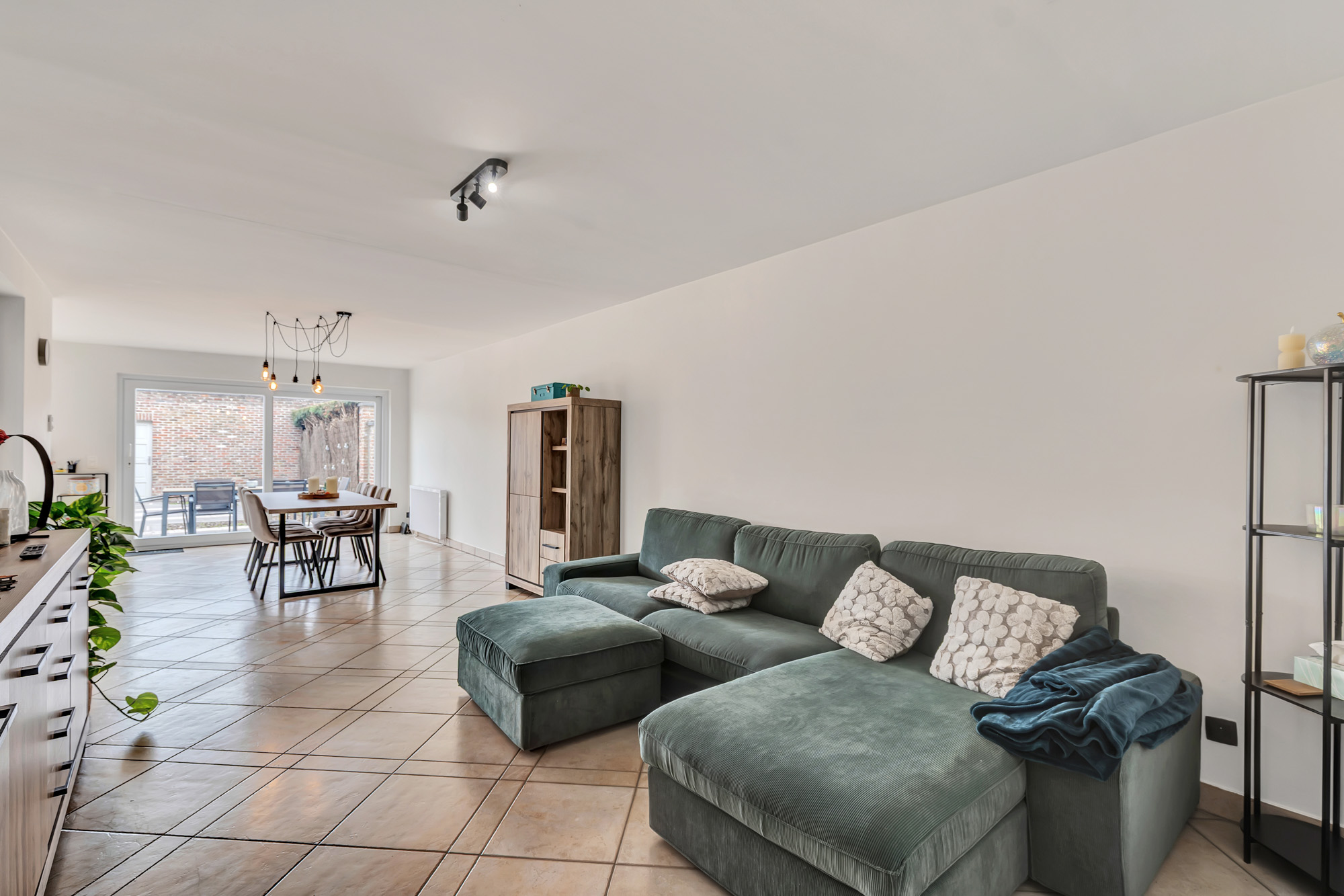 Ruim gelijkvloers appartement met tuin en garage in Deinze - foto 4