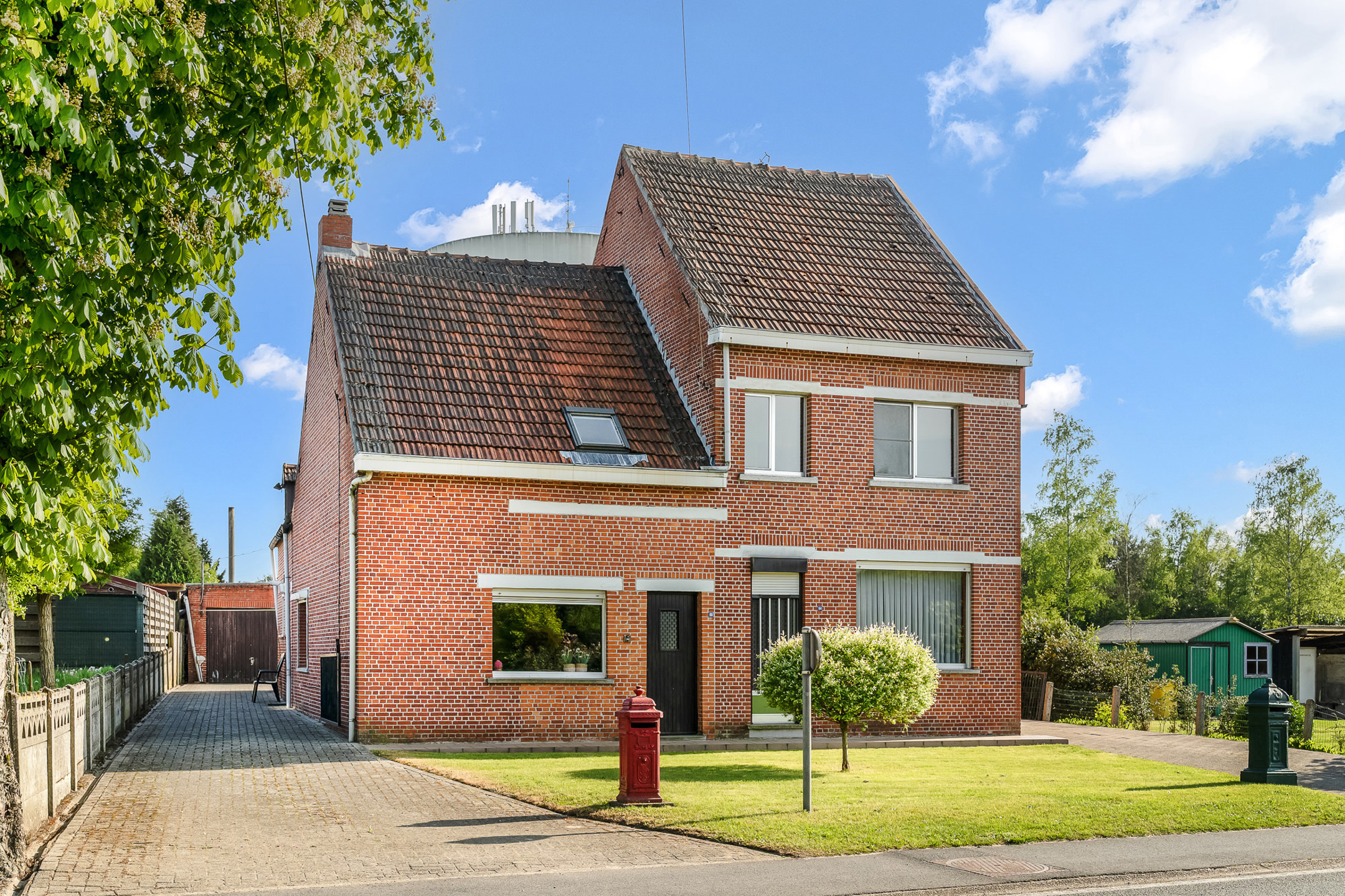 2 woningen half open bebouwing op ruim perceel van 30 are! - foto 3