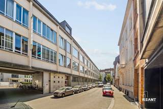 Opbrengsteigendom met 2 studentenkamers in verzorgd StuHousing-complexInteressante investeringsopportuniteit bestaande uit twee studentenkamers in...