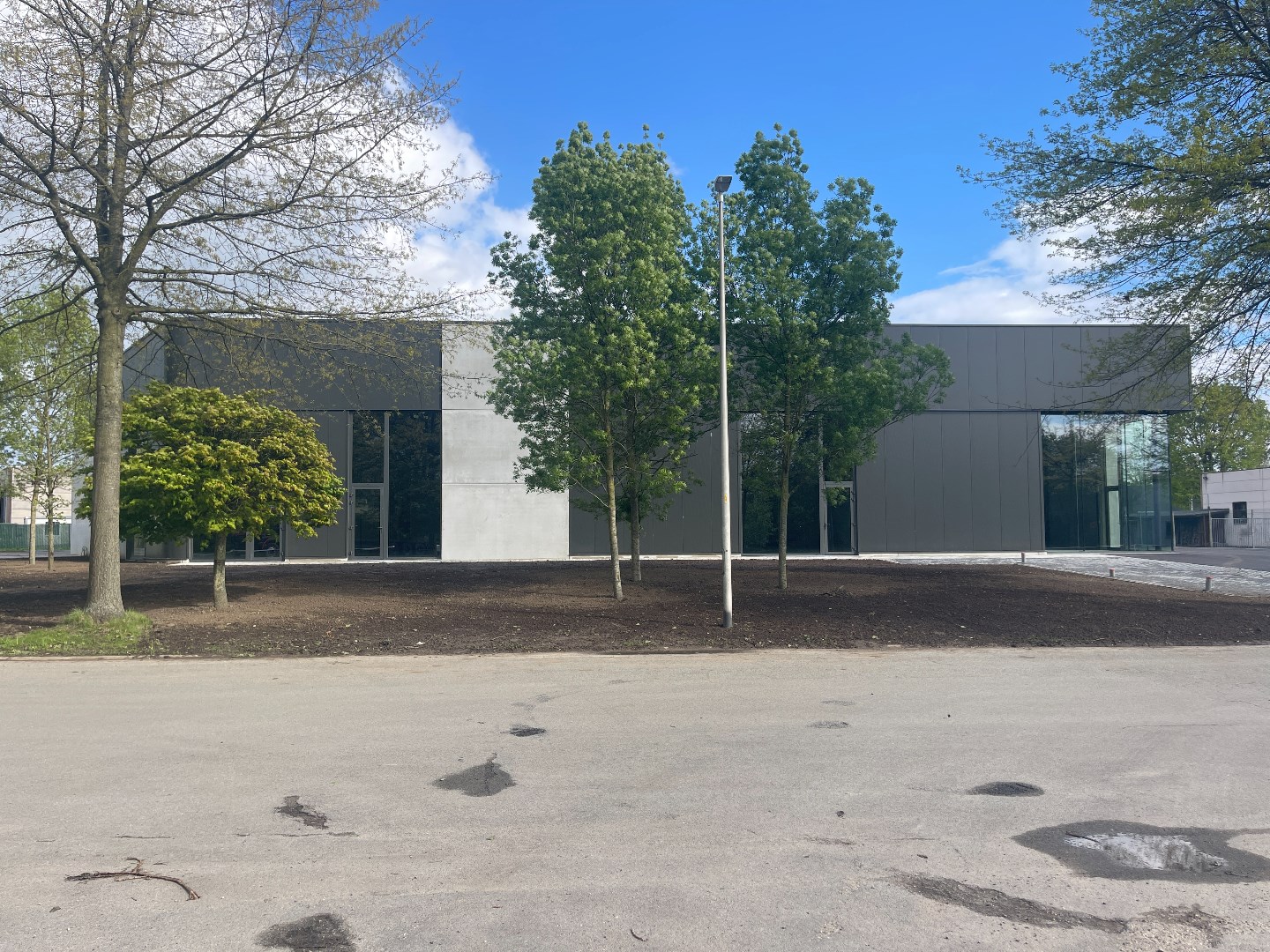 UNIT 7B - Moderne bedrijfshal van 260m² TE HUUR - foto 1