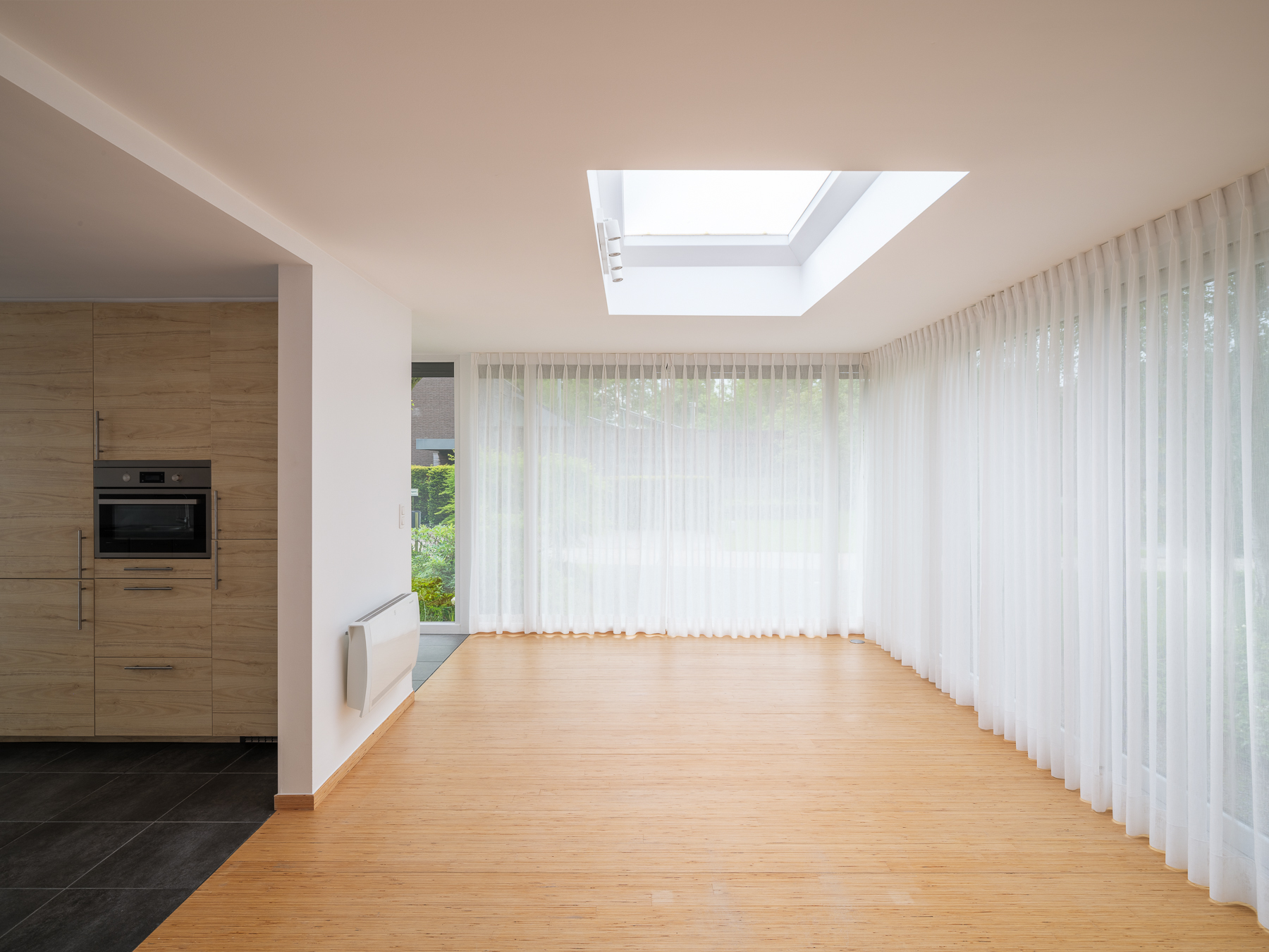 Architecturale woning in een rustige residentiële buurt  - foto 5
