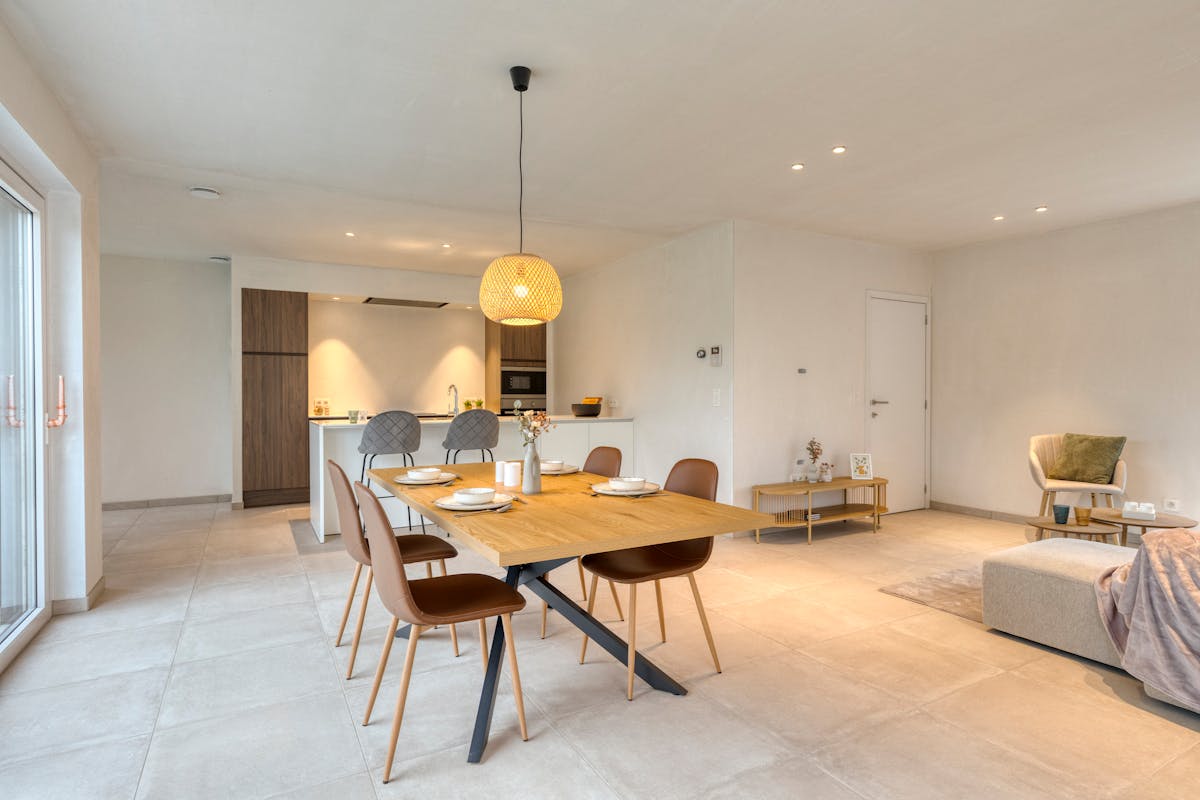 Modern wonen in Krombeke: hoogwaardig nieuwbouwhuis te koop - foto 4